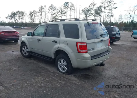 2008 Ford Escape Xlt z USA, uszkodzony, nr VIN 1FMCU03188KD67634